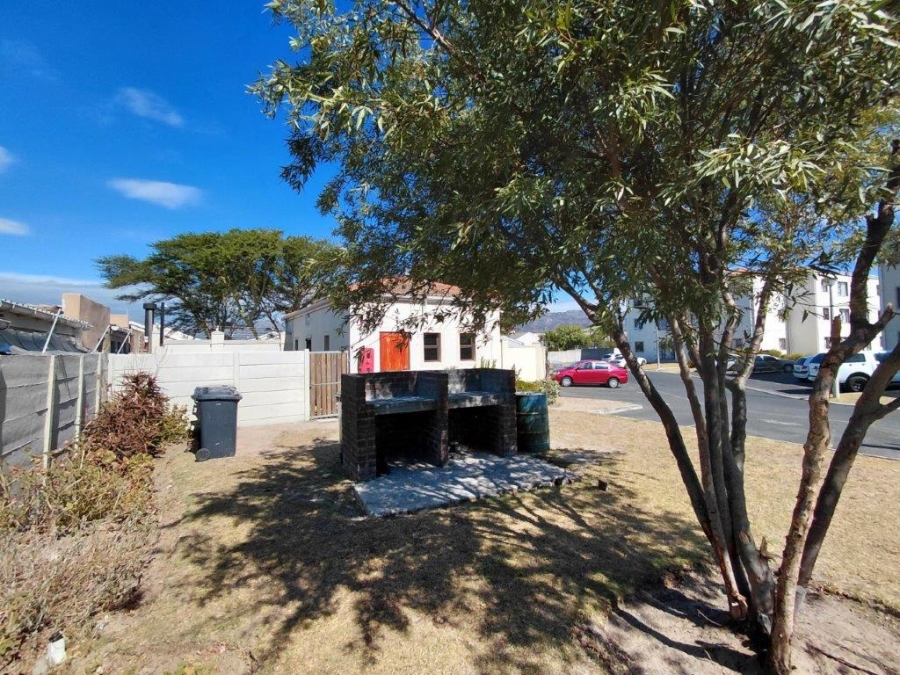 2 Bedroom Property for Sale in Die Bos Western Cape